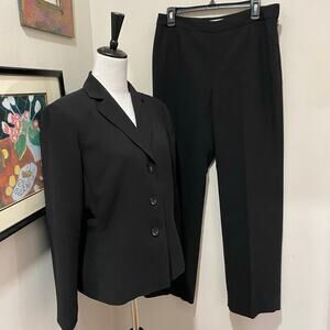 Kasper Black Pantsuit Size 8 Petite Pant Size 12P Blazer Mixed Size 2 Piece Suit